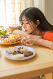 仓林圣子
